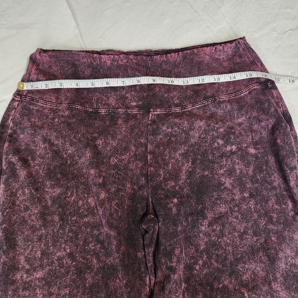 Zenana Material washed wide waistband moto leggings Plum - Picture 12 of 12